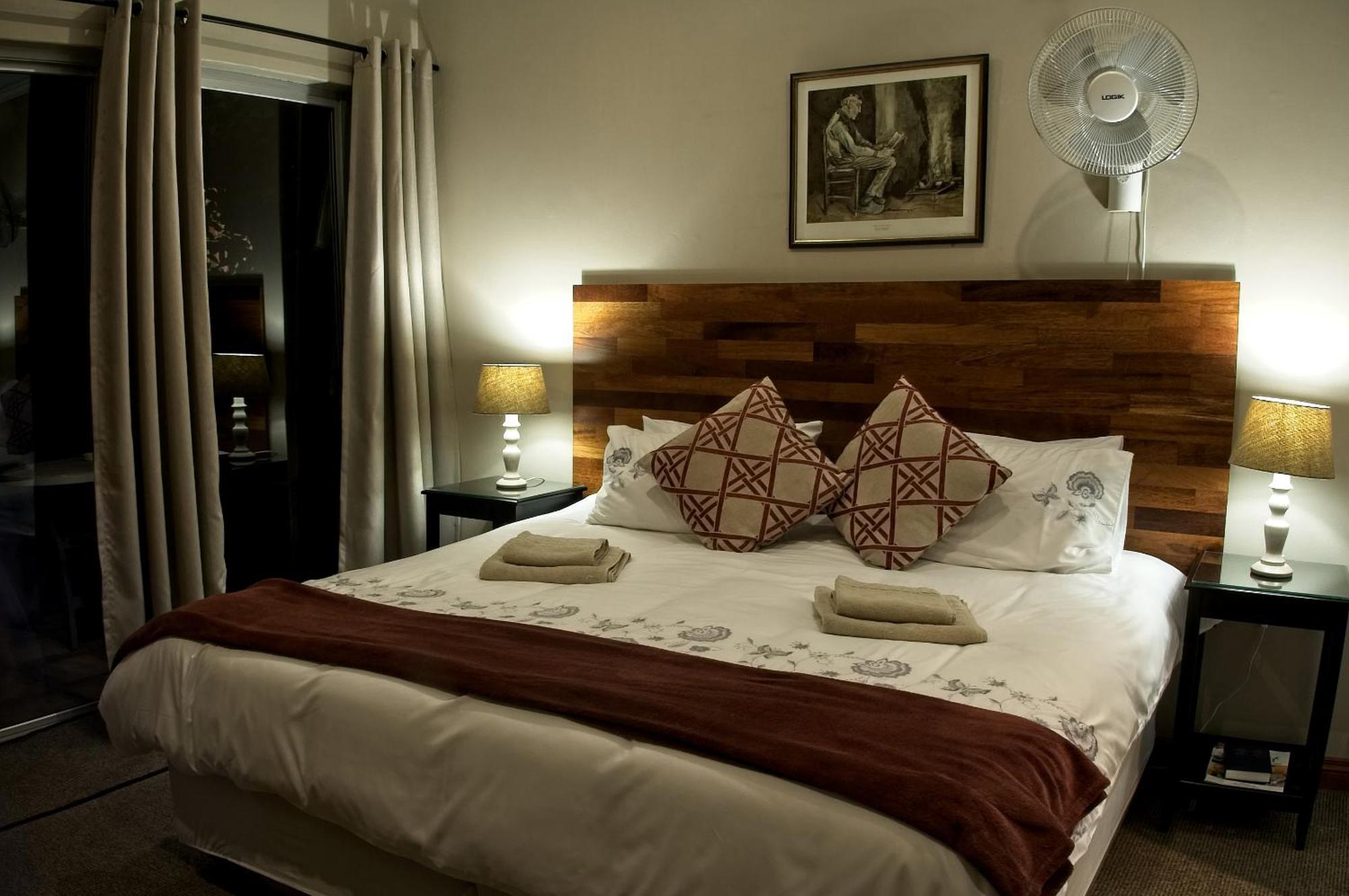 Rest-A-While Guest House - Pretoria-Noord Dış mekan fotoğraf