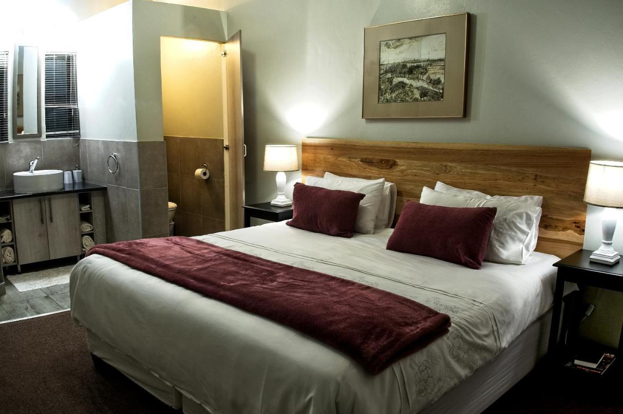 Rest-A-While Guest House - Pretoria-Noord Dış mekan fotoğraf