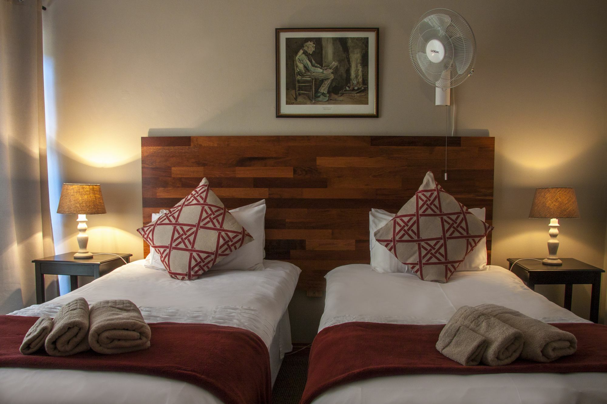 Rest-A-While Guest House - Pretoria-Noord Dış mekan fotoğraf