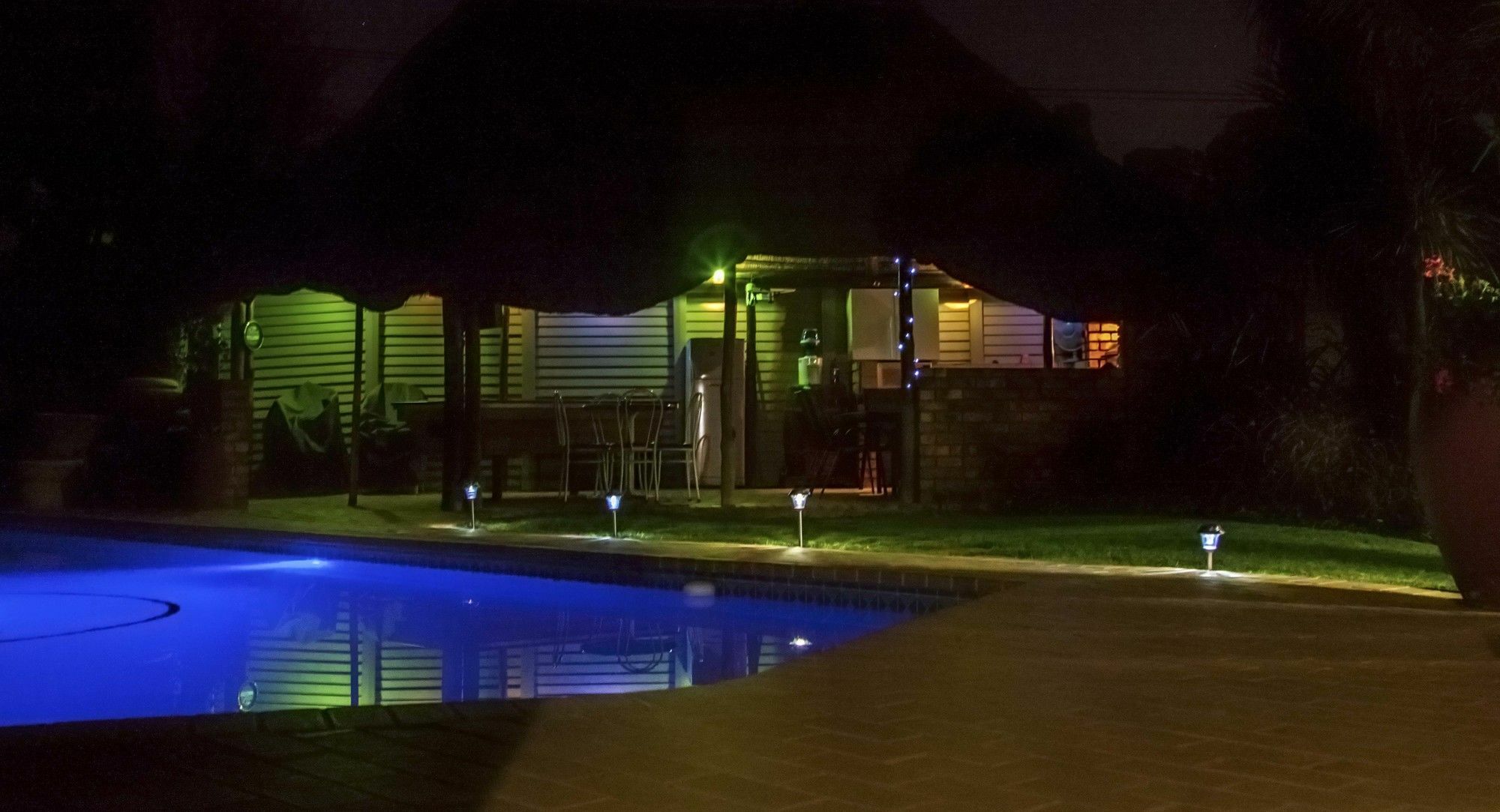 Rest-A-While Guest House - Pretoria-Noord Dış mekan fotoğraf
